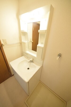 サニーハウスの物件内観写真